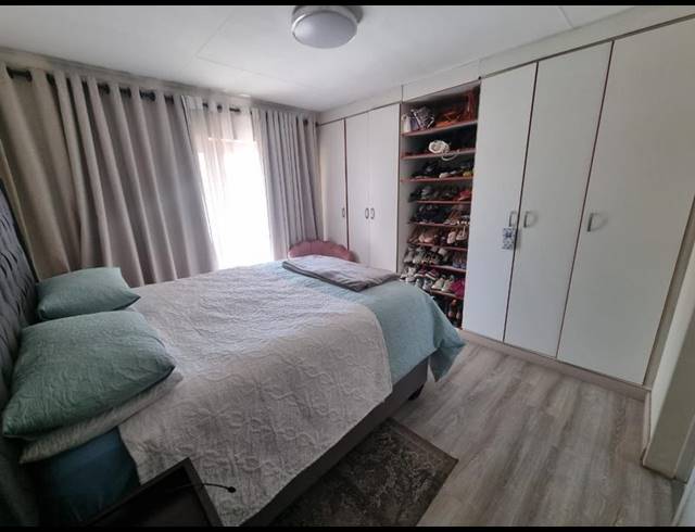 3 BEDROOM TOWNHOUSE FOR SALE IN MEYERSDAL